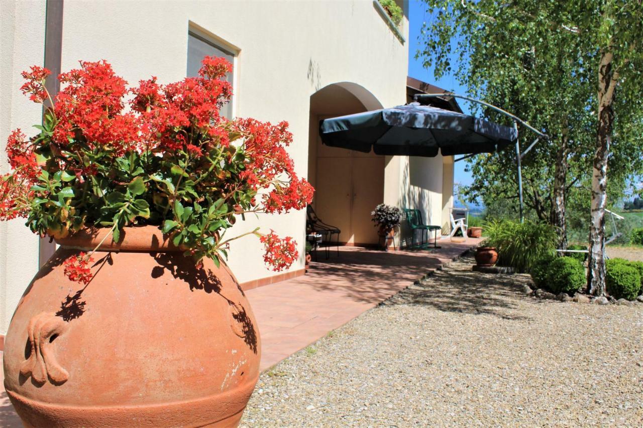 Gasthaus Casa Le Betulle Montespertoli Exterior foto